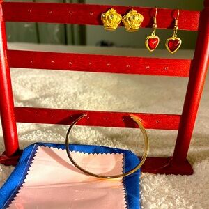 Rose tone gold Cuff bracelet with Gold Crown and Heart Earrings Set